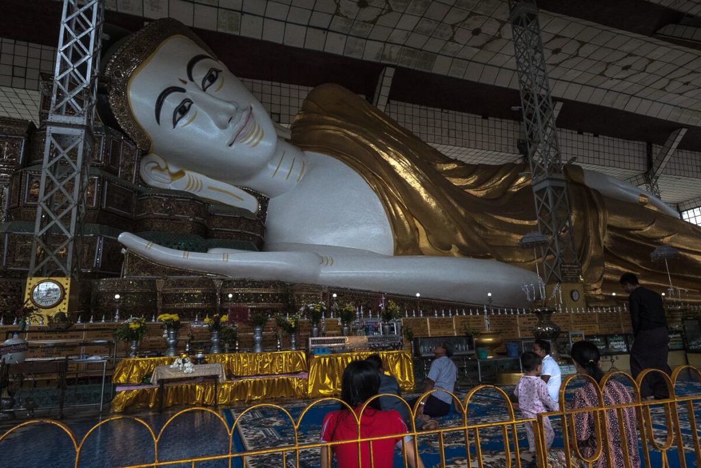Bago Shwethalyaung Buddah