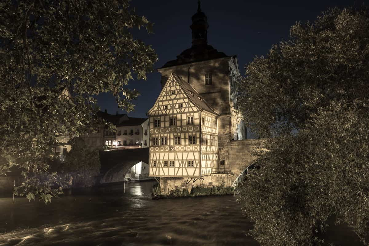 altes-rataus-bamberg-nacht