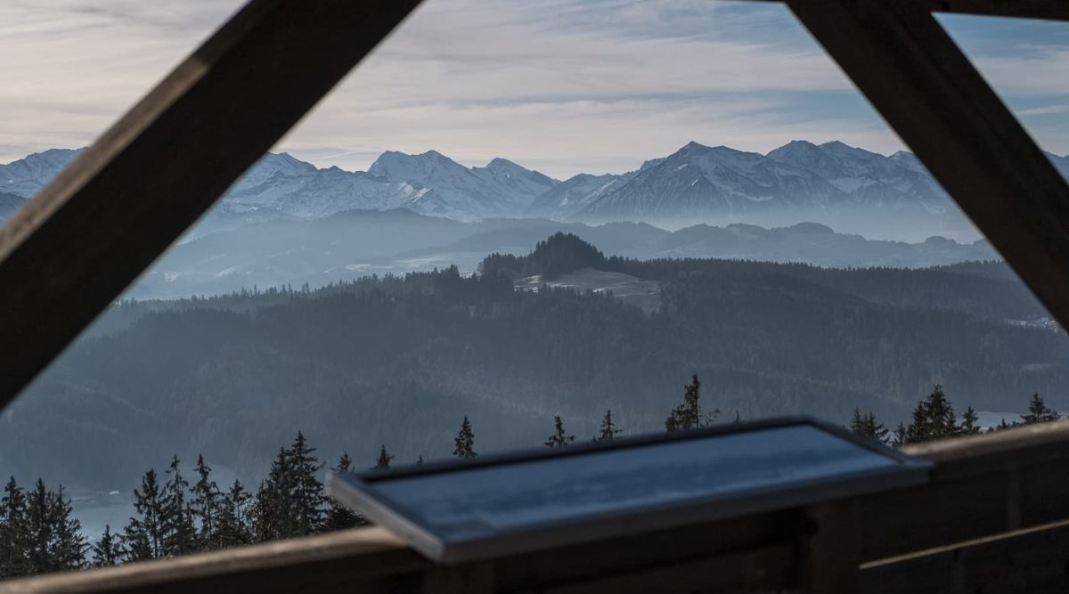 Aussicht Chuderhuesi Aussichtsturm im Emmental