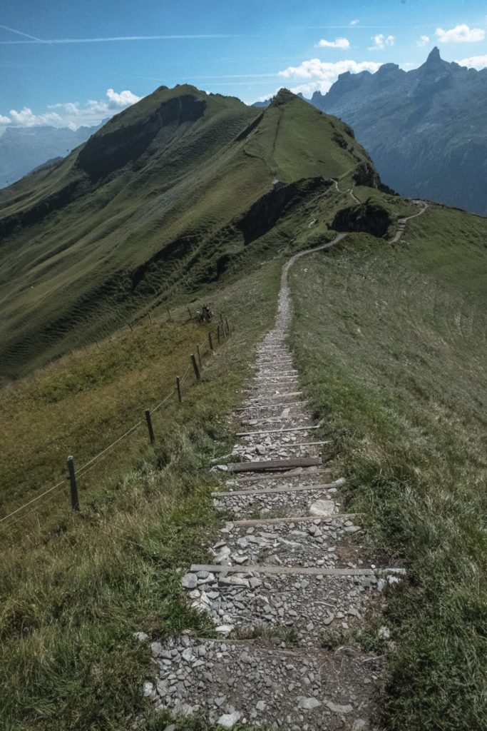 Treppenreiche Gratwanderung