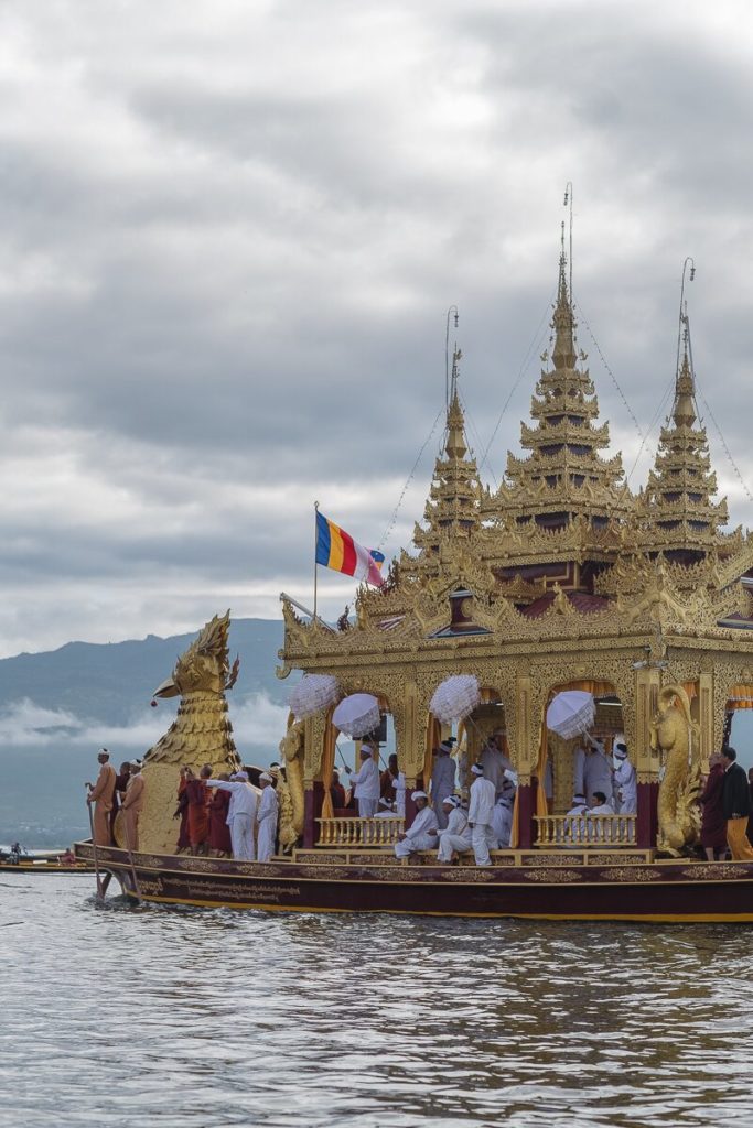 inle see schwimmende pagode