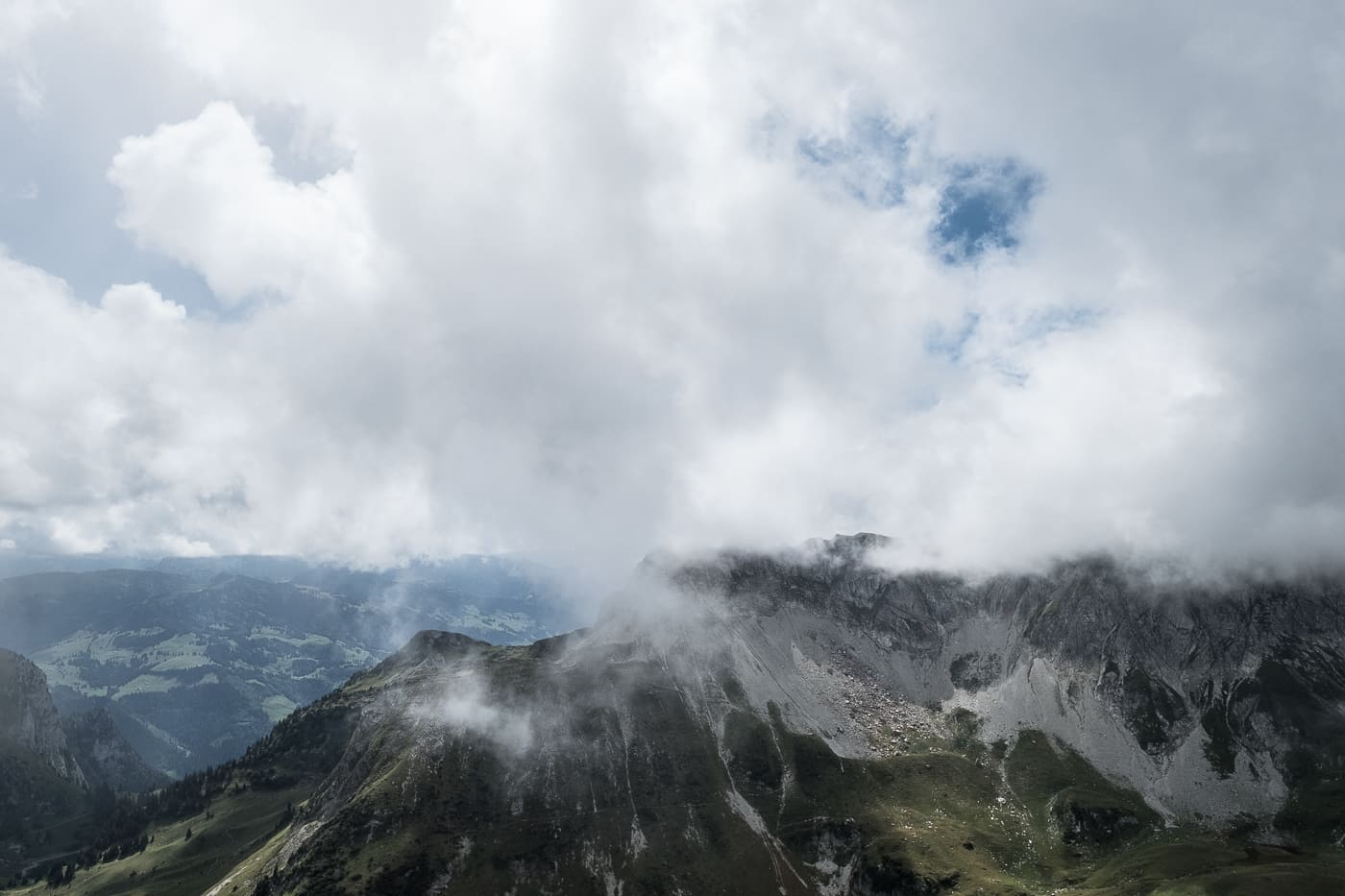 lichtspiel-berge-fribourg