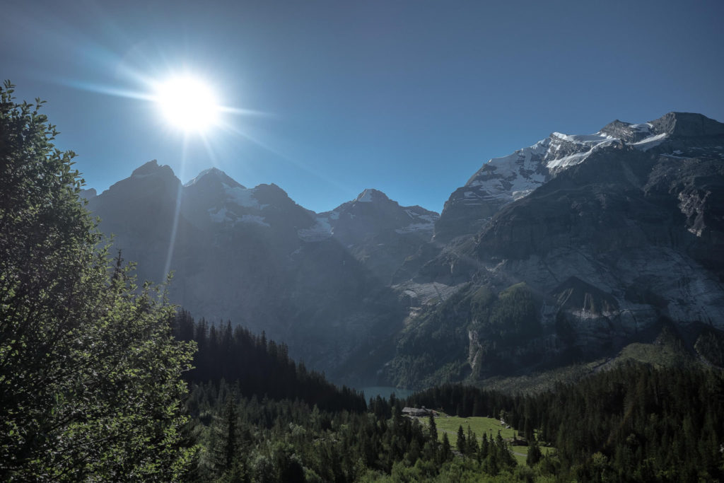 Sonne am Oeschinensee