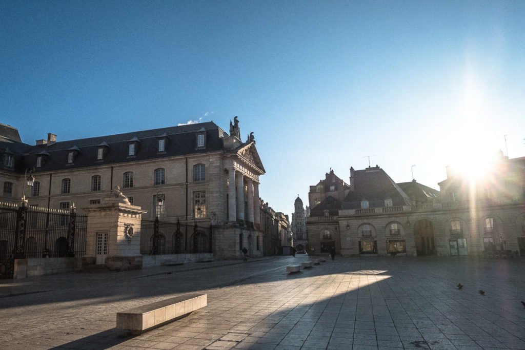 sonne place-de-la-liberation dijon