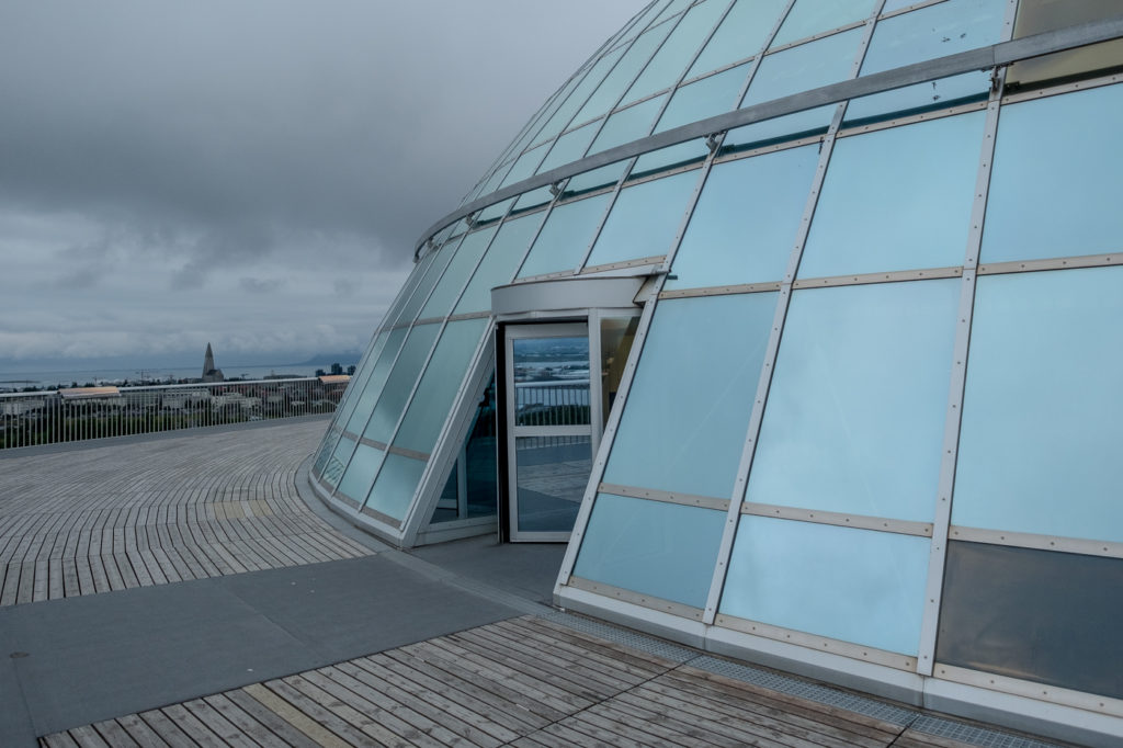 reykjavik observationsplattform perlan