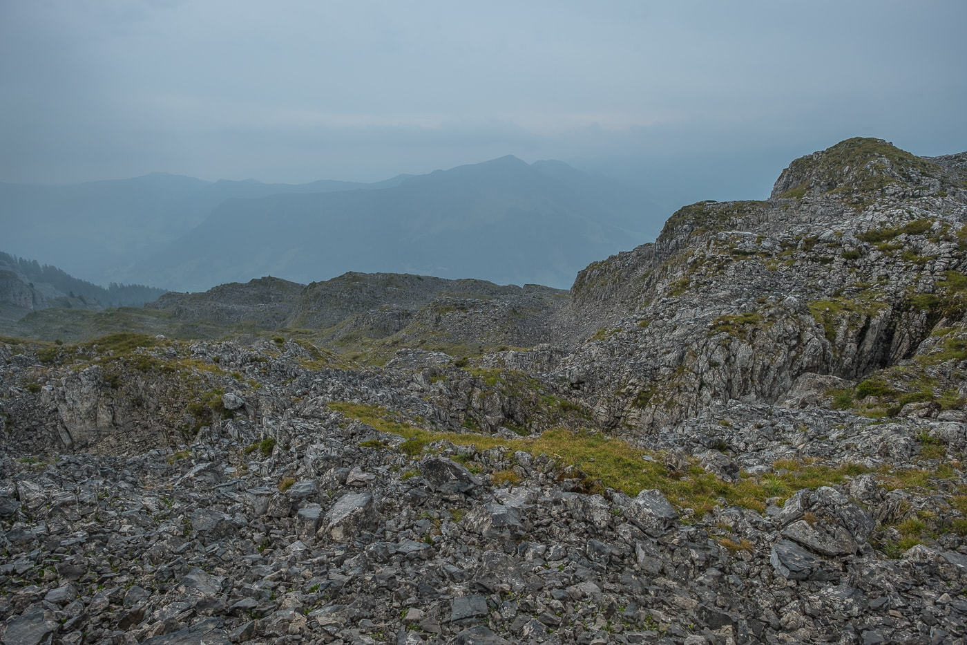 Schratteflueg Karstlandschaft Entlebuech