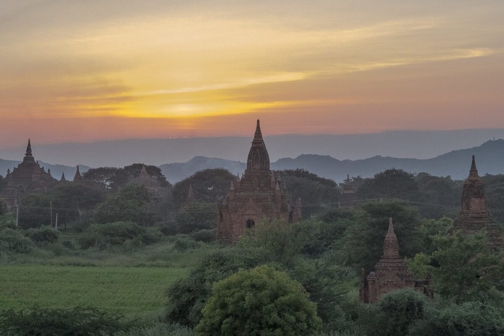 sonnenuntergang-bagan