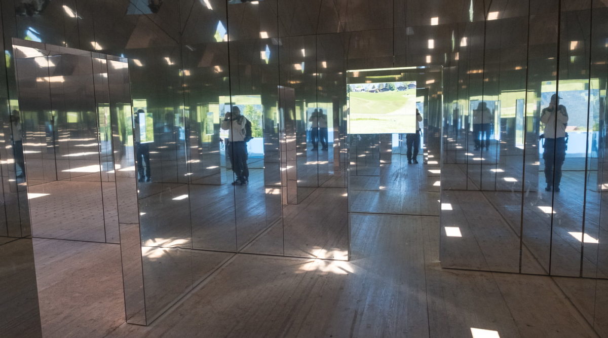 spiegellabyrinth-gstaad-mirage