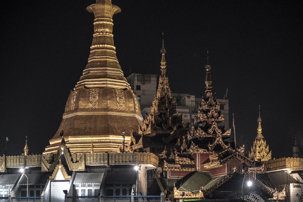 sule pagode yangon