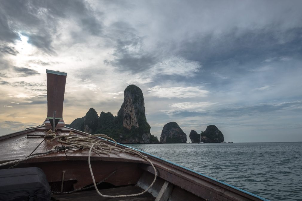 Longtailboat Tonsai Beach