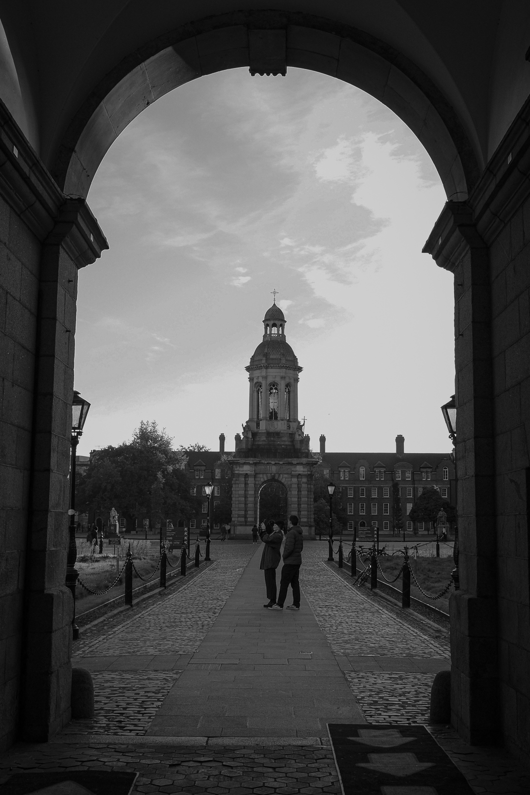 Trinity College Dublin: Das Eingangstor in den Innenhof