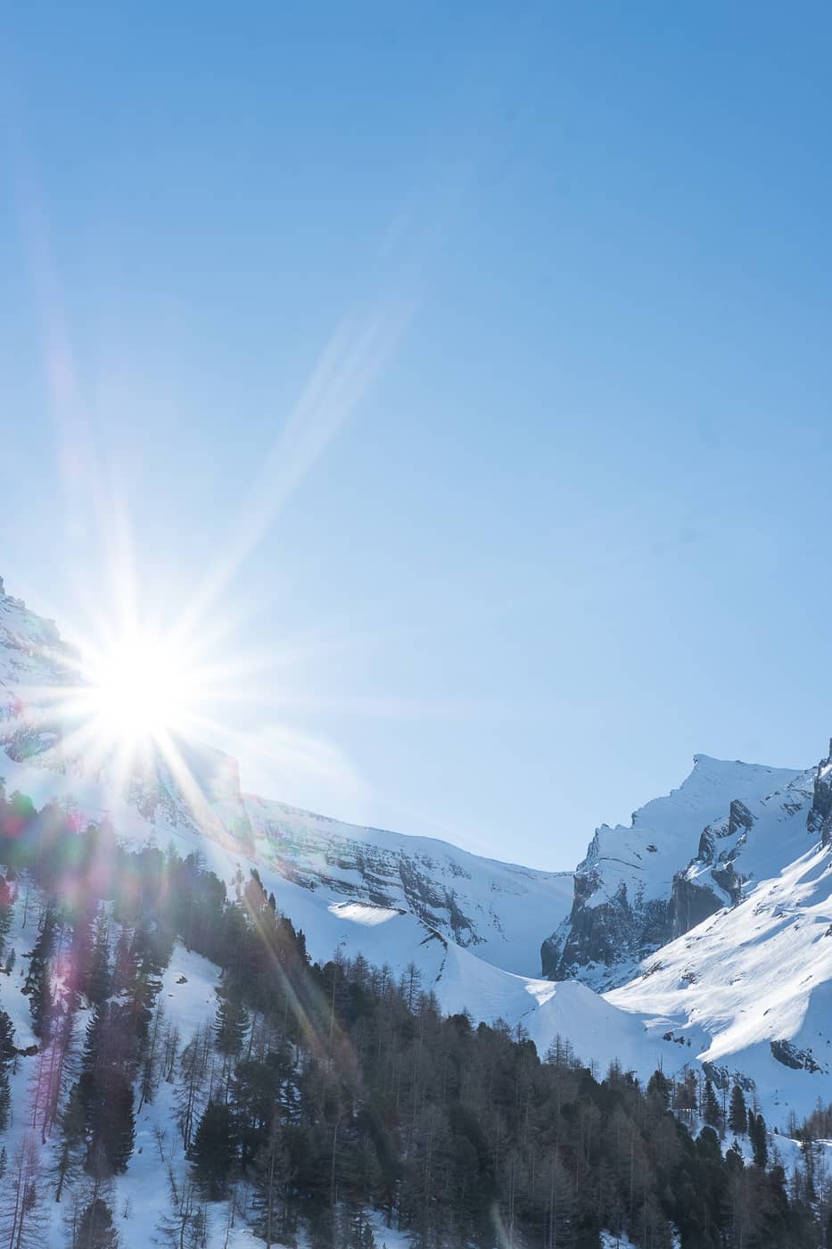 Wintersonne auf dem Gemmipass