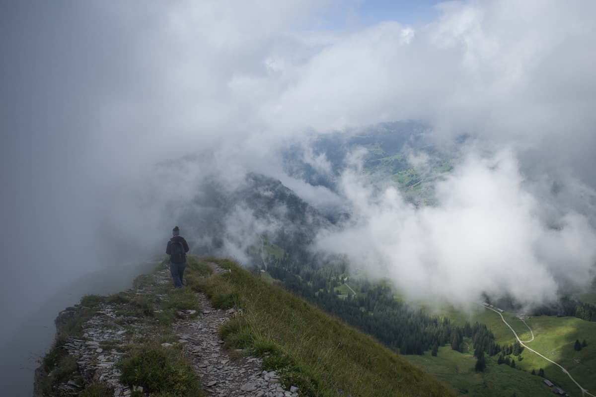 Wolken Gratwanderung